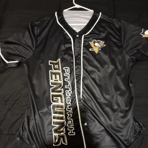 NWOT baseball style pittsburgh penguins jersey